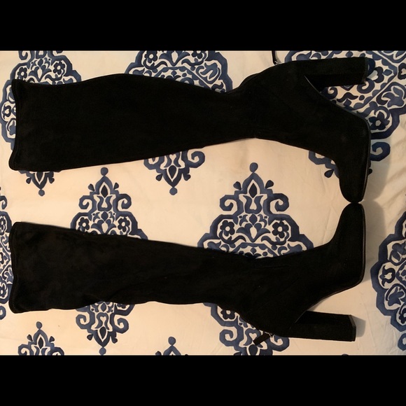 Steve Madden black suede over the knee boots - Picture 4 of 4